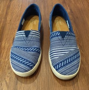 Tom's Avalon sneaker